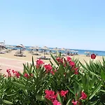 Talya Turizm Tatilevleri Ve Villalari * ベレキ