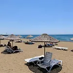 Talya Turizm Tatilevleri Ve Villalari *